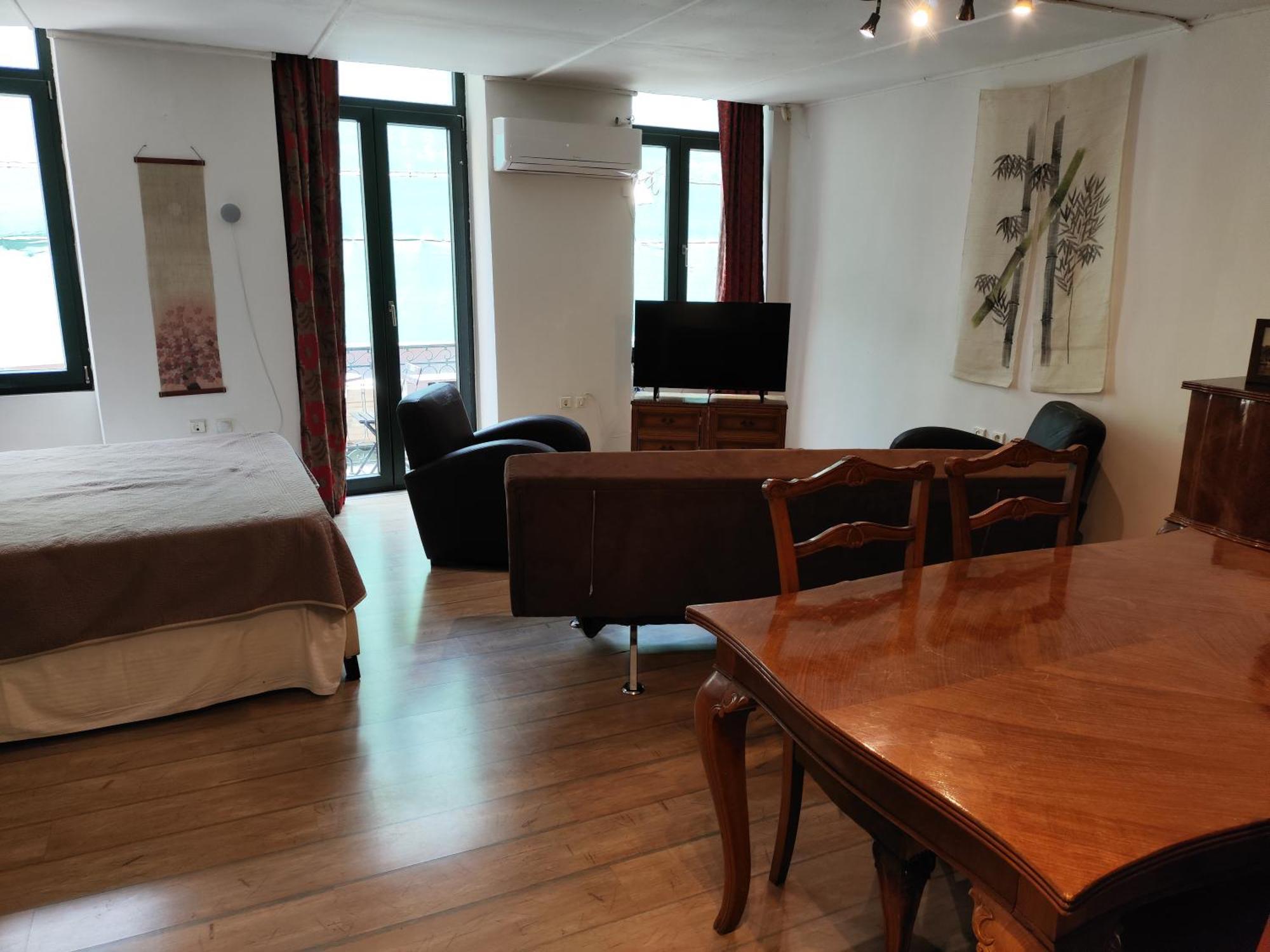 Ulysses Monastiraki Apartment *